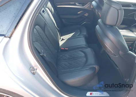 2015 Audi S8 4.0T из США, поврежденный, VIN WAUK2AFD0FN009776